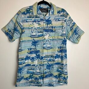 NWT Men’s Newport Blue GM License Old Cars Theme
Size Small Color Blue White
